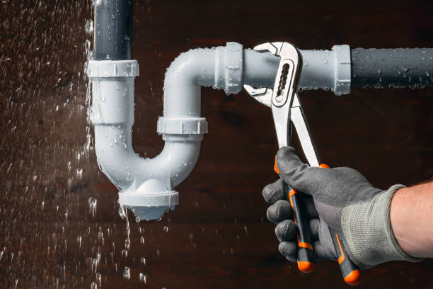 Professional Drain Cleaning technician working in Reklaw, TX